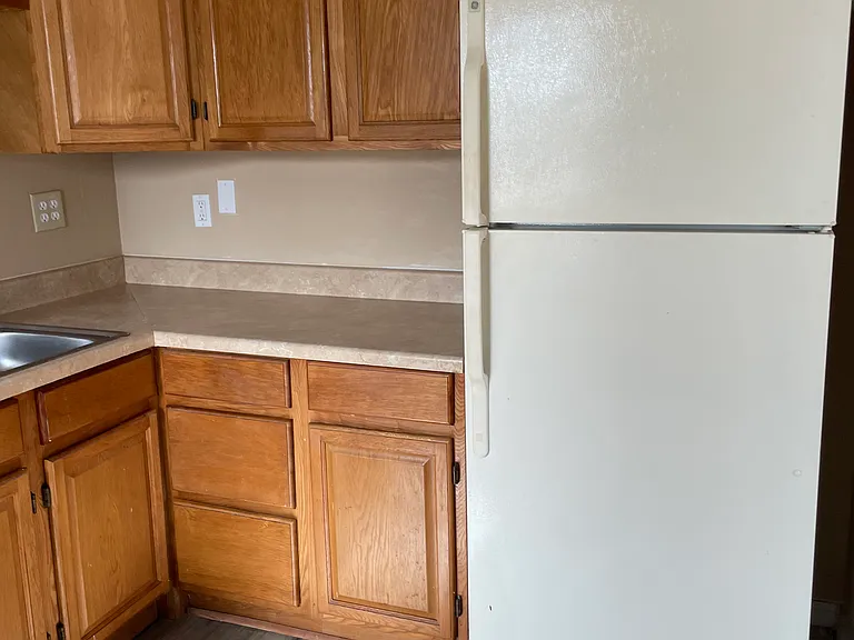 2208 NW 22nd St — Photo 12