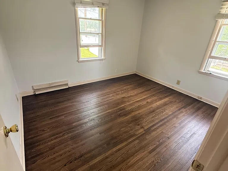 6208 Hillside Rd — Photo 8