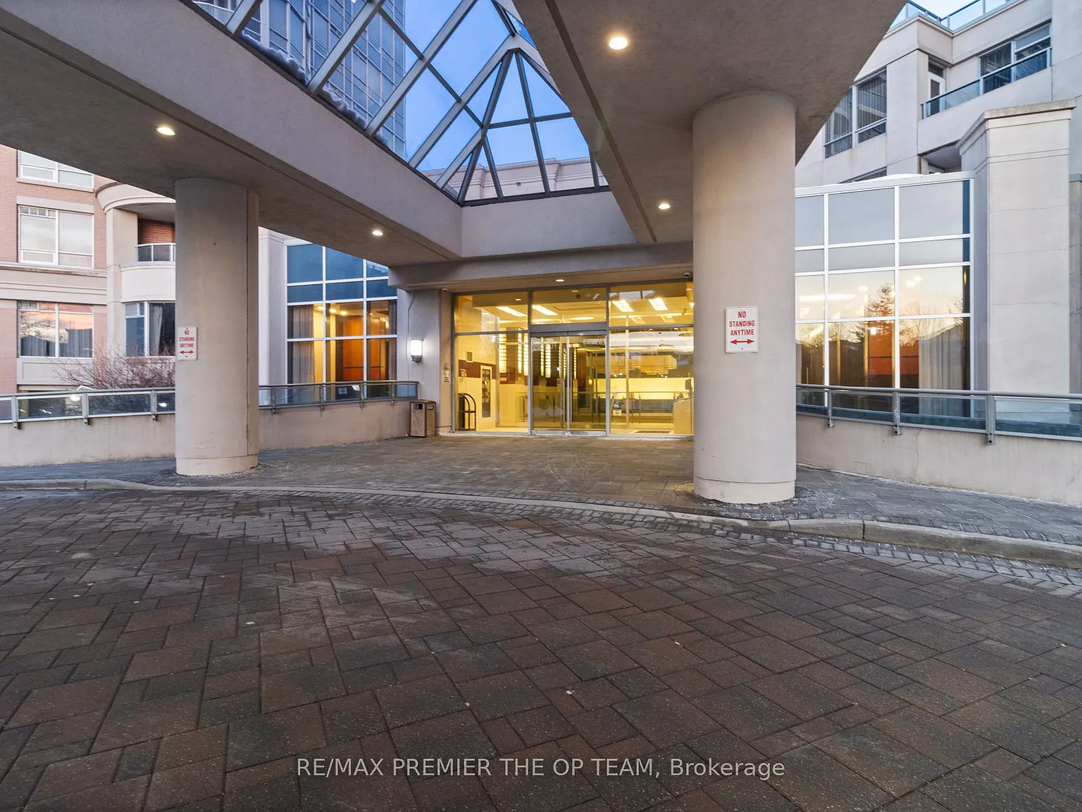 23 Cox Blvd — Photo 4