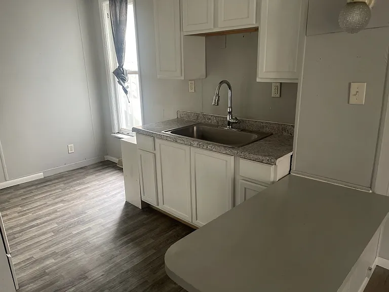 901 W Beardsley Ave #A — Photo 6