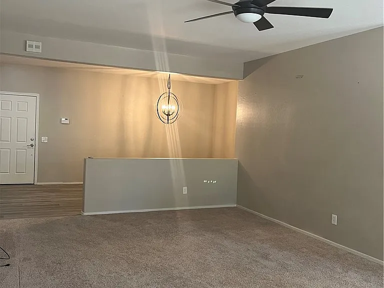 6092 Fox Creek Ave — Photo 9