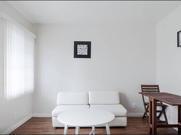 4th image of 7642 Comstock Ave APT A