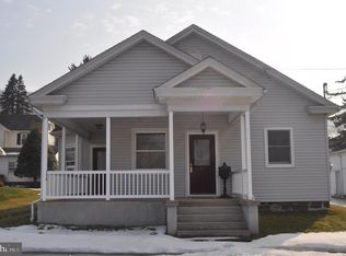 310 E Center St, Millersburg, PA 17061