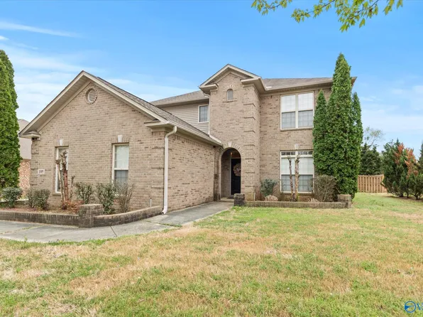 105 Sam Houston Cir NW, Madison, AL 35757