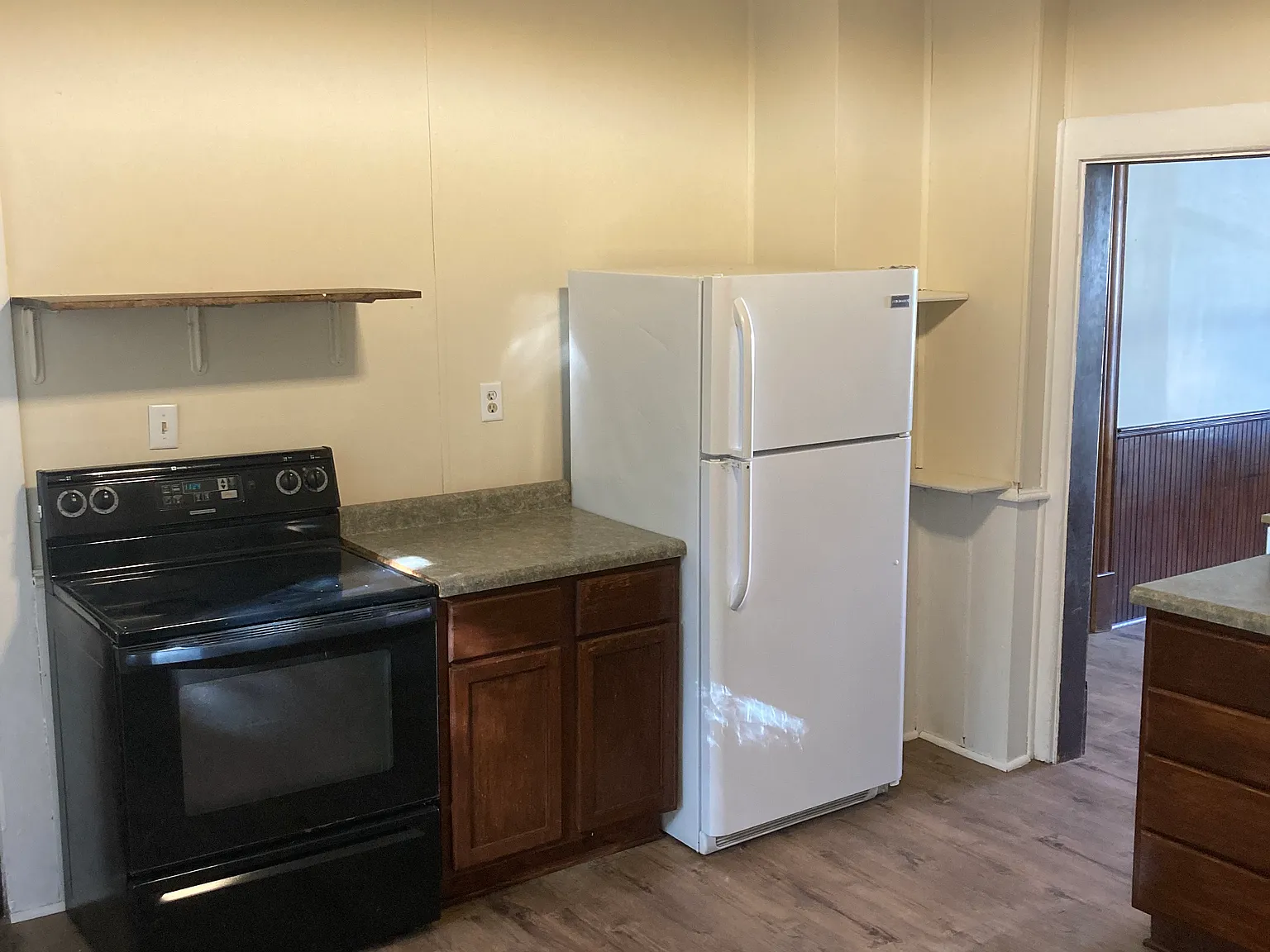 2 bed, 900 sqft, $1,049 — Photo 4