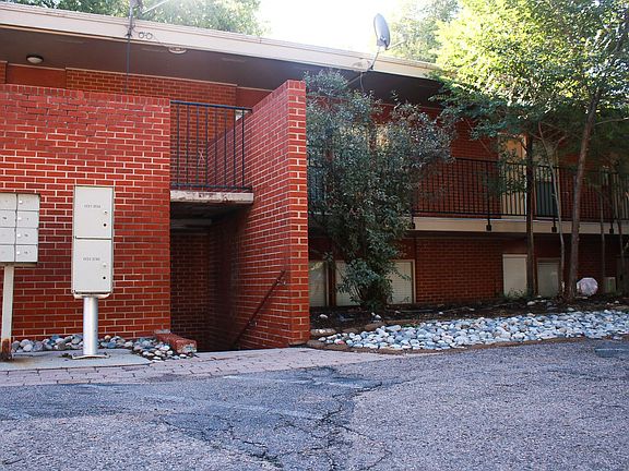 5th image of 2571 E Uintah St #9