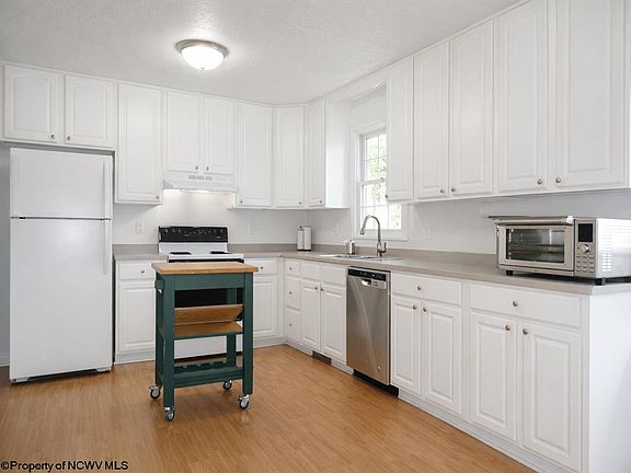 5th image of 1340 Headlee Ave APT 11