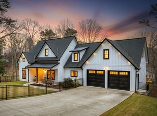 61 Westwoods Dr, Ellijay, GA 30540