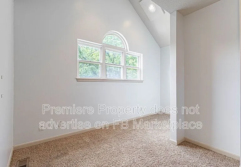 9652 McGee St — Photo 13