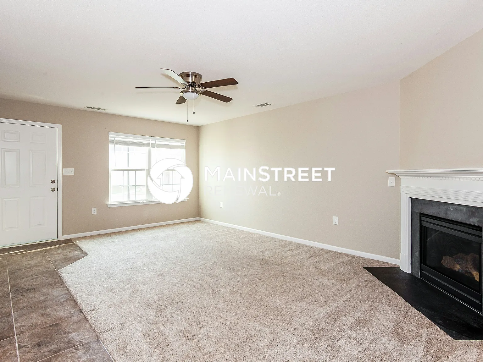 701 Waterlemon Way — Photo 3