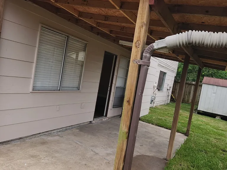 7010 Santa Rita Dr — Photo 3