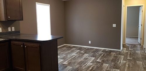 4th image of 708 Harvest Ln