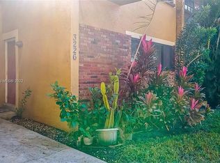 3226 N Pine Island Rd, Sunrise, FL 33351