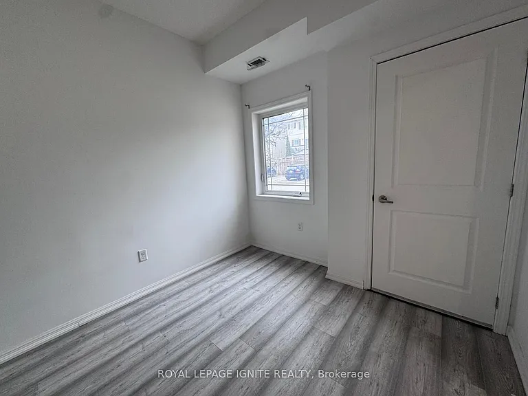 5 Sidney Ln #109 — Photo 8