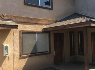 1050 Stonegate Cove Dr #B, Porterville, CA 93257