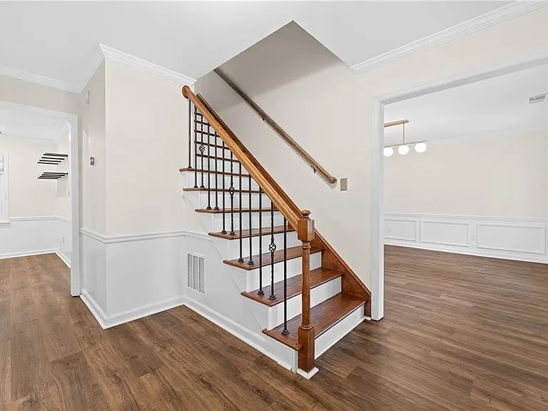 4496 Windsor Oaks Dr — Photo 7