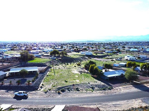 5th image of 5649 S Bison Avenue