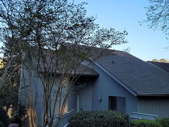 2nd image of 81 Ridge Lake Dr