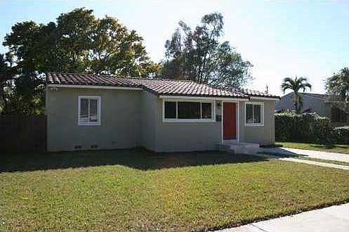 1st image of 1010 Oriole Ave