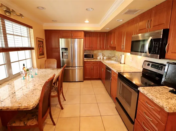 4020 W Palm Aire Drive #403, Pompano Beach, FL 33069