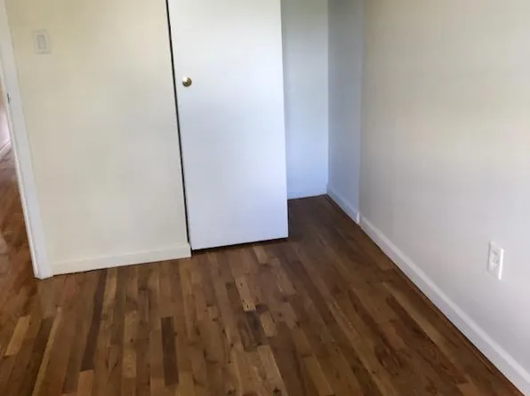 88-03 Pontiac Street image 6 of 6