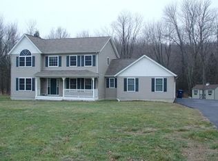 59 Station Rd, Salisbury Mills, NY 12577