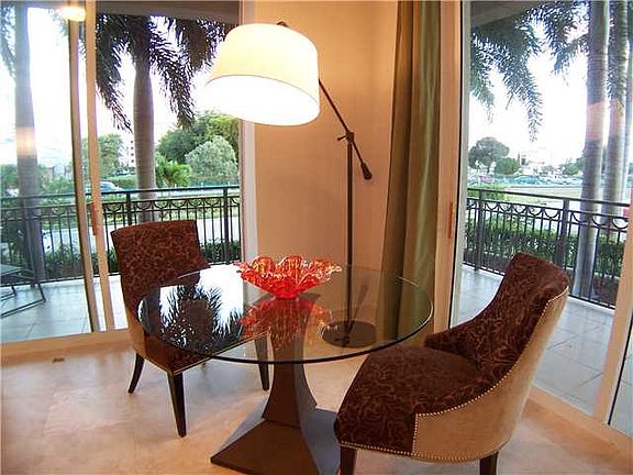 5th image of 550 Okeechobee Blvd APT 128