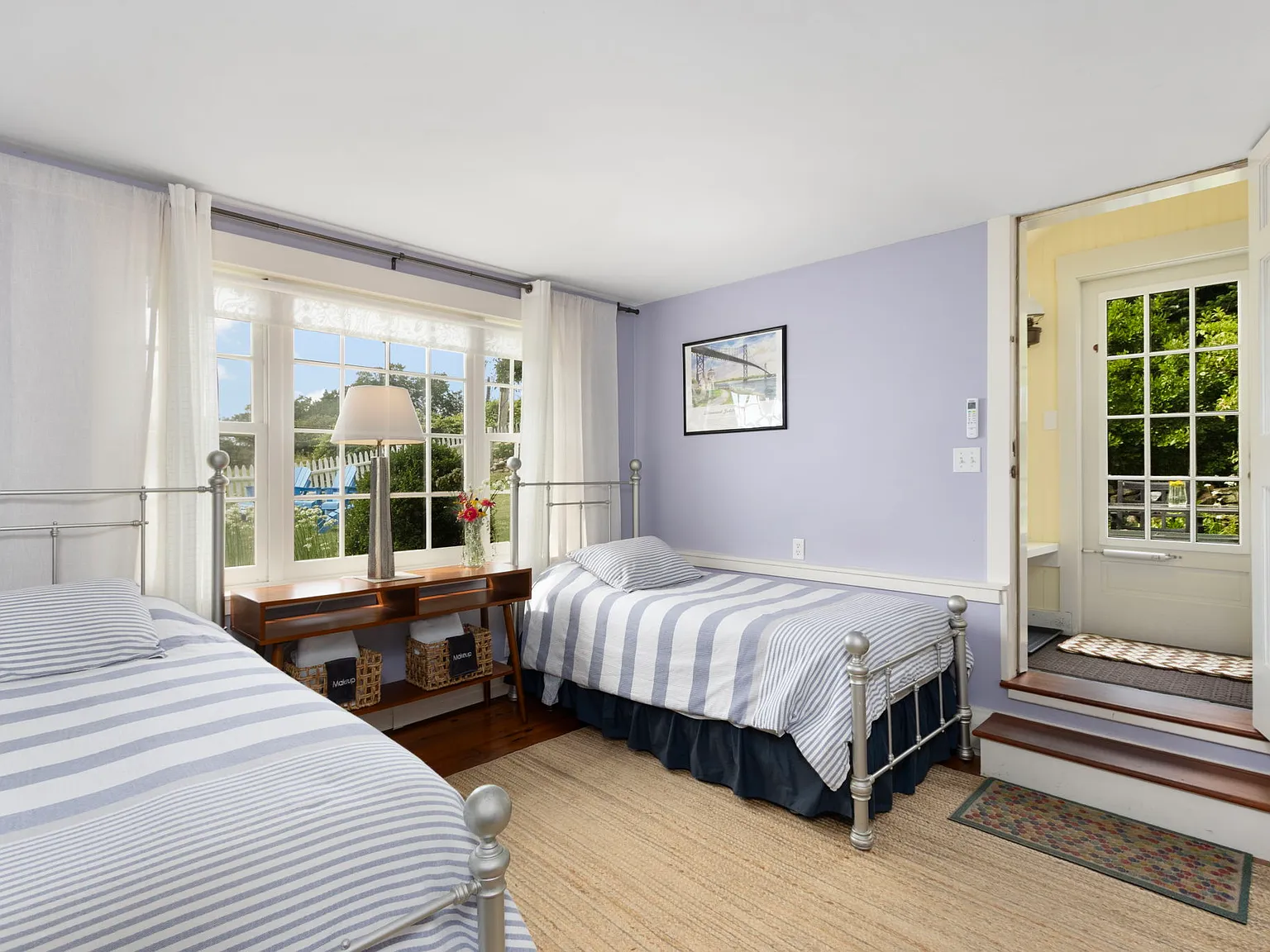 2 bed, 1.5 bath, 1207 sqft, $3,500 — Photo 3