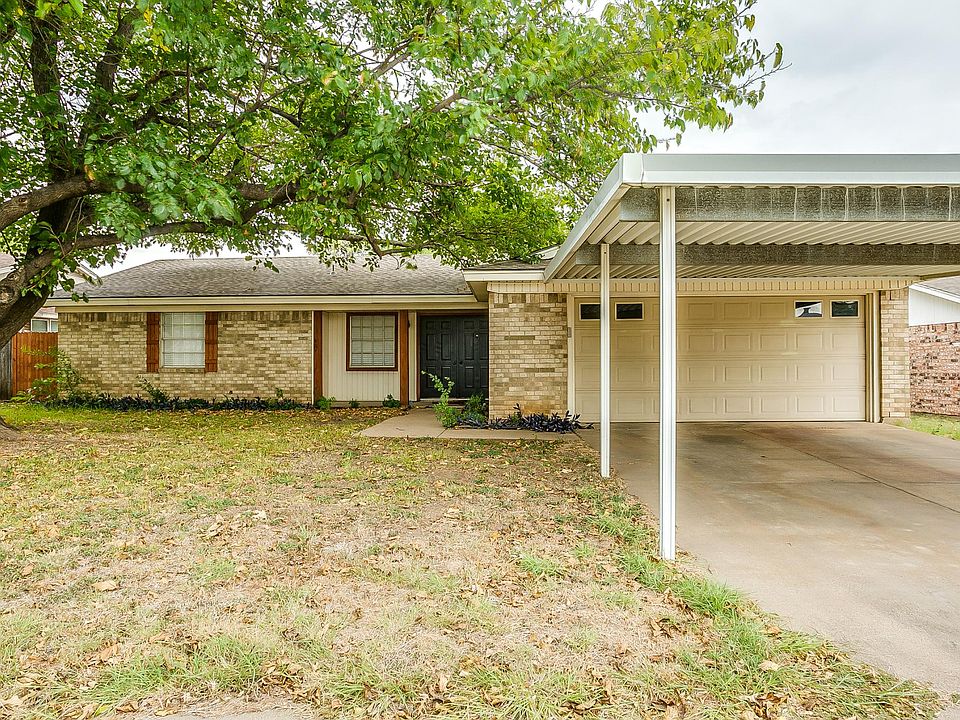 1st image of 512 Stallion Ln