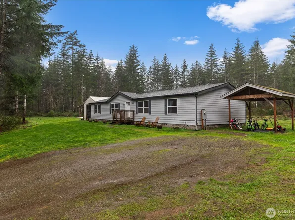 15450 Diaz Place SW, Port Orchard, WA 98367