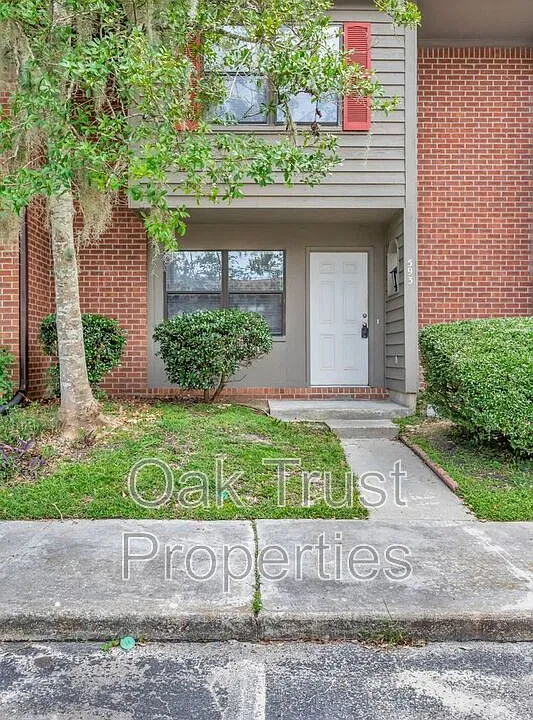593 Travelers Blvd