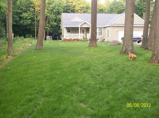 482 N Beechwood Dr, Stanton, MI 48888