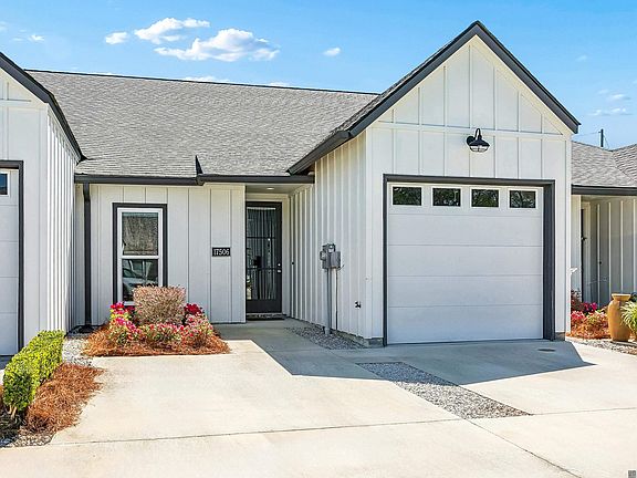 2nd image of 17506 Comfort Blvd