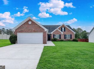 2250 Thornberry Dr, Lawrenceville, GA 30044