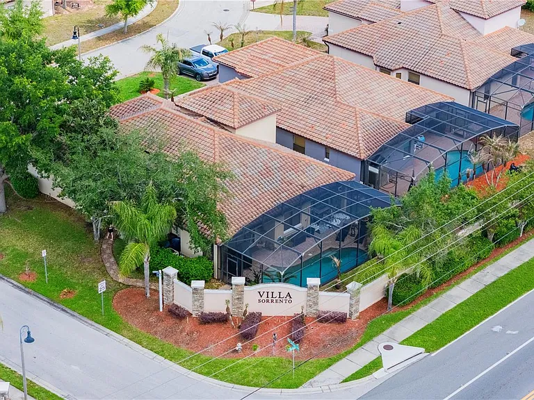 375 Villa Sorrento Cir — Photo 3