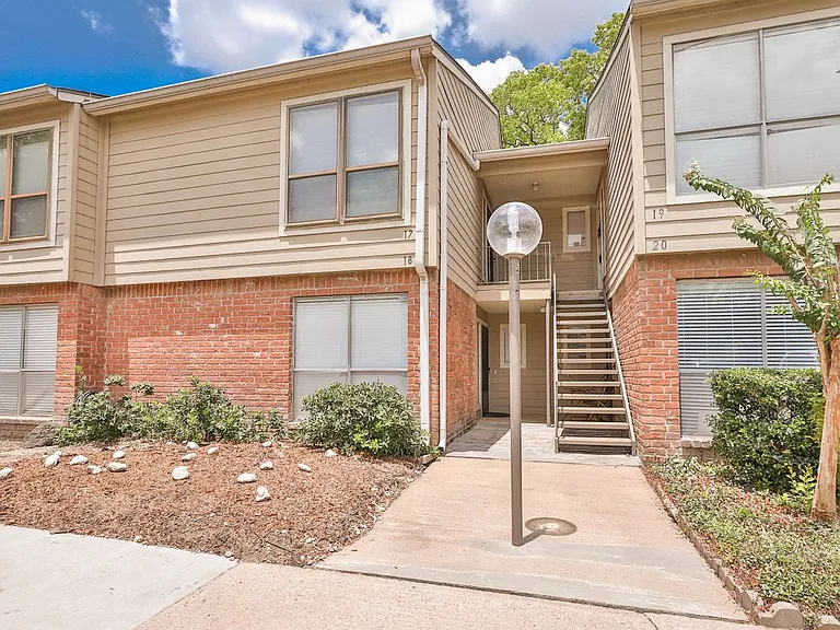5005 Georgi Ln #18 — Photo 20