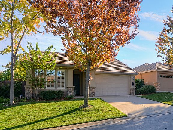 3rd image of 5054 Taylor Way