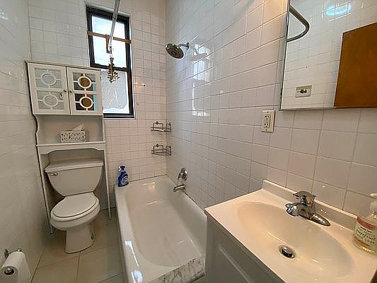 5th image of 31-53 34th St #3E