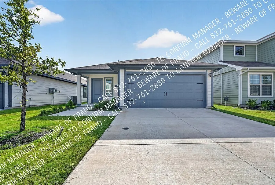 Minutes from Lake Lavon and built in 2025! — Photo 2