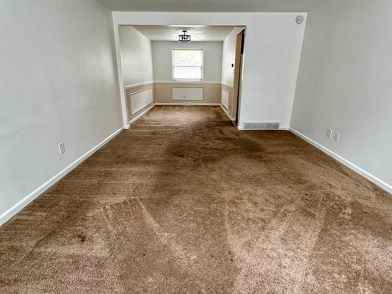 162 Pheasant Run Rd #LEFT — Photo 9