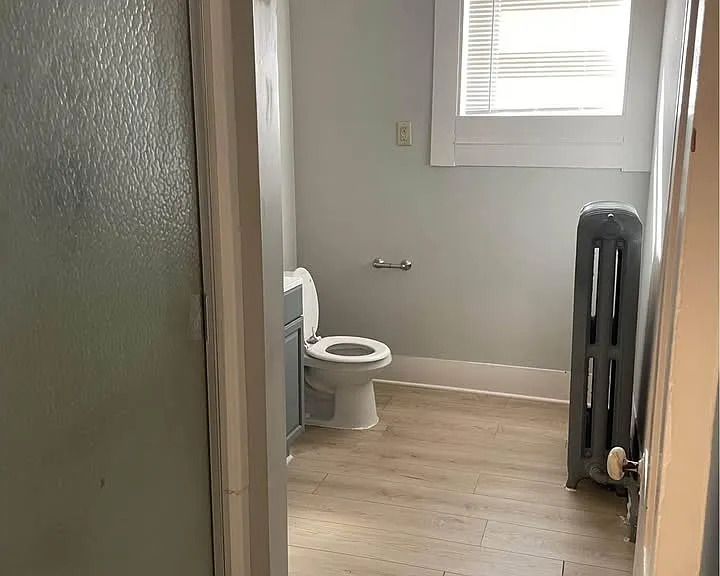 1225 Vincennes St #4U — Photo 4