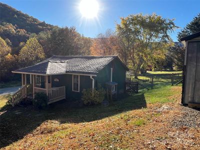 106 Black Oak Cove Rd, Candler, NC, 28715