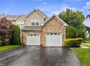 2 Hogan Way, Moorestown, NJ 08057
