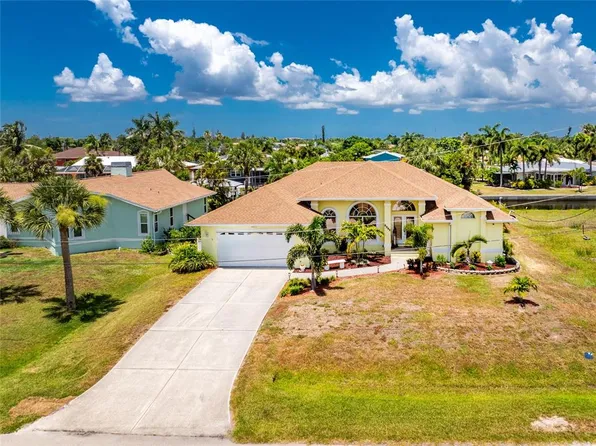 3015 Wisteria Pl, Punta Gorda, FL 33950
