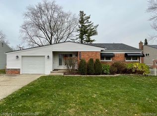 23900 Power Rd, Farmington, MI 48336