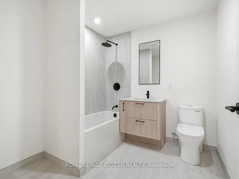 109 Erskine Ave #1502 — Photo 20
