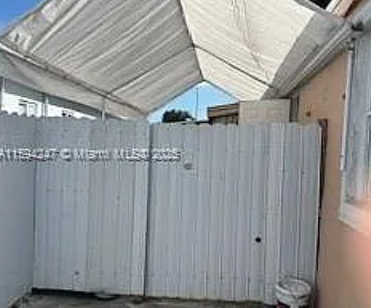 4th image of 4183 E 10th Ave