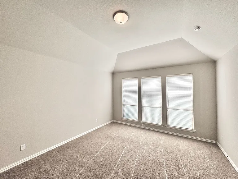 809 Uplands Dr — Photo 26