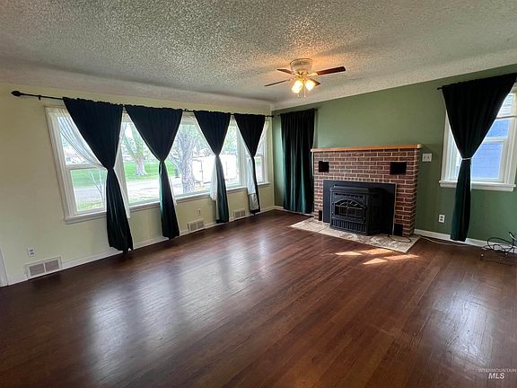 5th image of 605 Ennis Ave