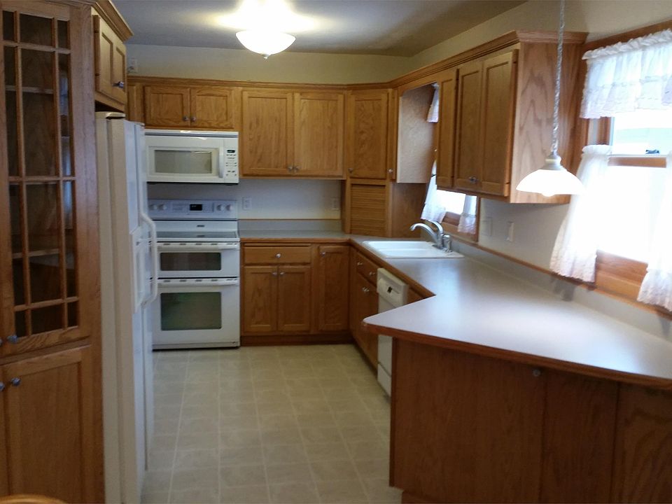 1st image of 3515 Clearview Dr